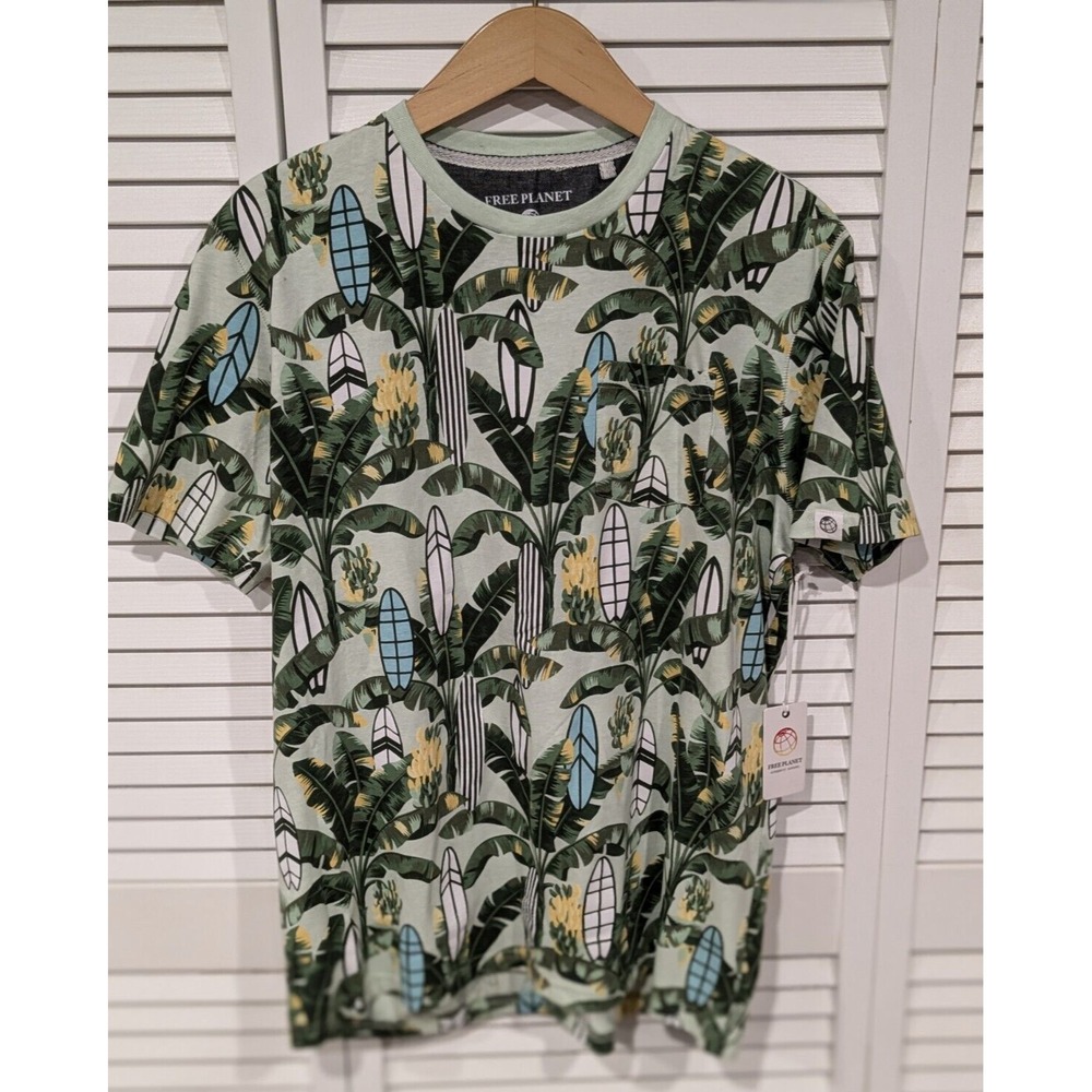 Free Planet Mens L Cotton‎ T-Shirt Palm Tree Graphic Pocket Surf Beach Vibes NWT - Picture 2 of 10